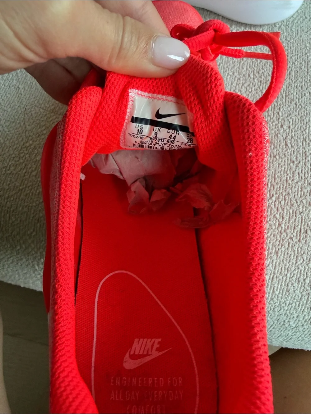 Nike Men's Bright Red Low-Top Sneakers BRAND NEW